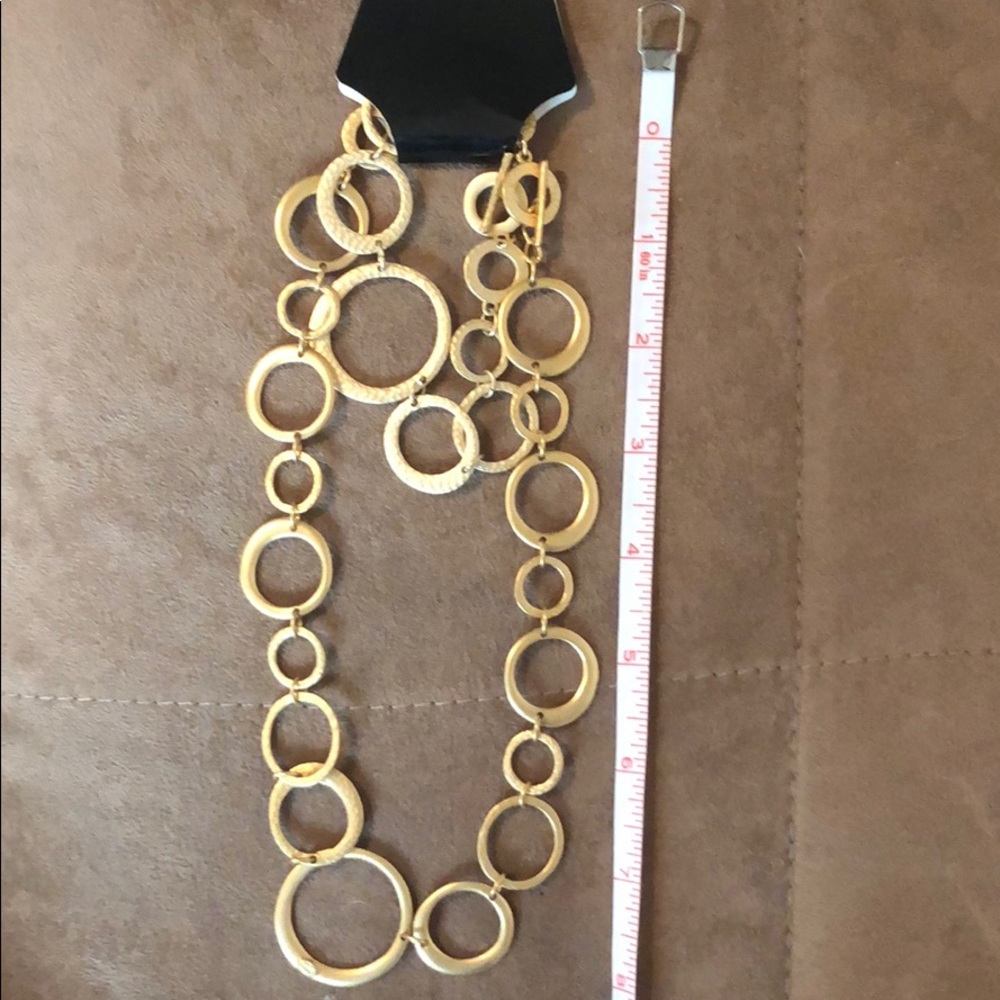 Premier Designs necklace and bracelet